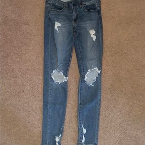 AE Distressed Jeggings